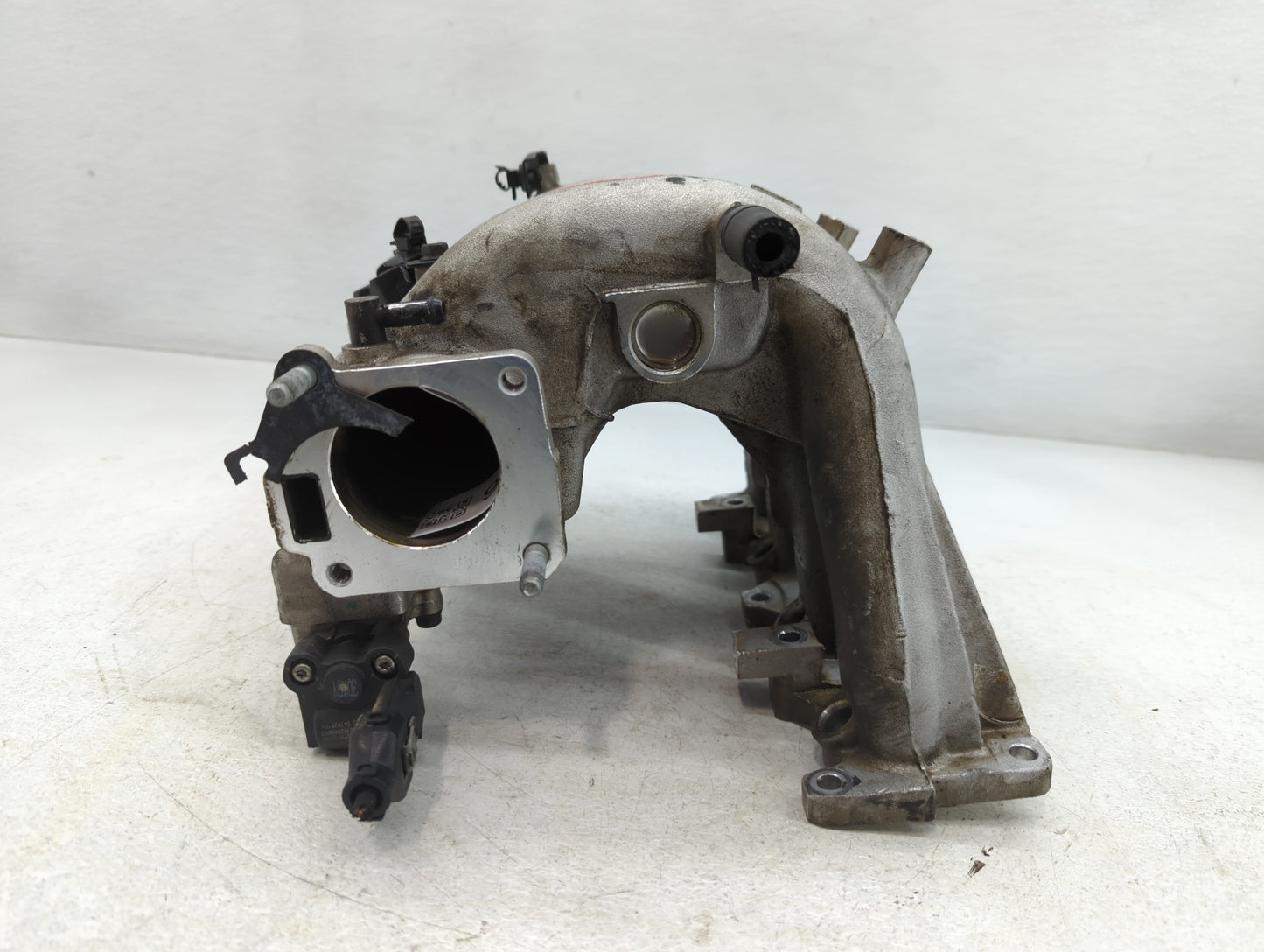 2007-2011 Hyundai Accent Air Intake Manifold P/N:051024C 05202BW Fits Fits 2006 2007 2008 2009 2010 2011 OEM Used Auto Parts