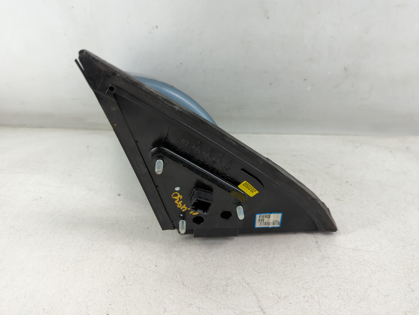 2007-2010 Hyundai Elantra Driver Side View Mirror - Left Door Mirror OEM Used - Oemusedautoparts1.com