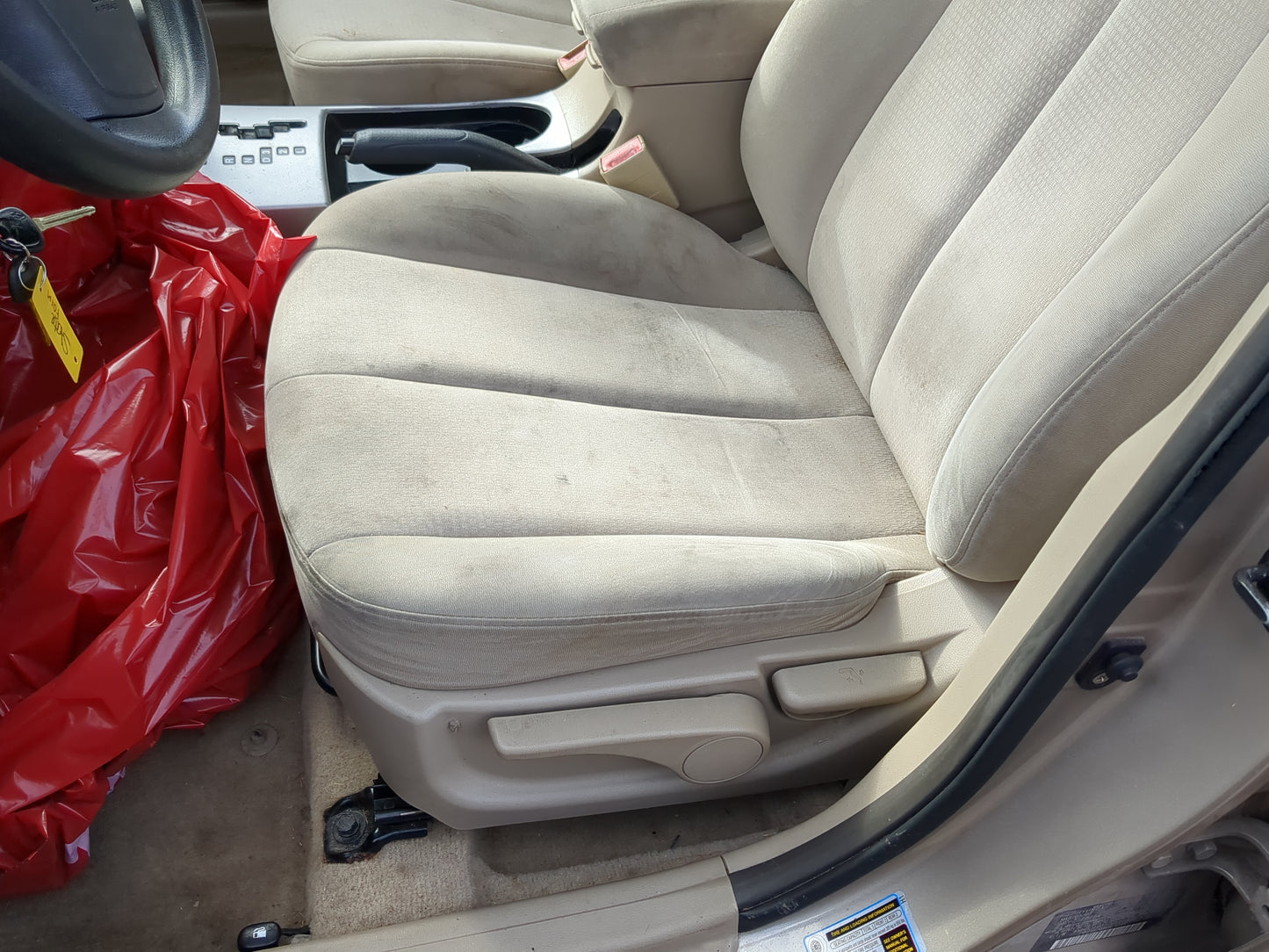 2007-2010 Hyundai Elantra Driver Front Seat Oem 1216746 - Oemusedautoparts1.com