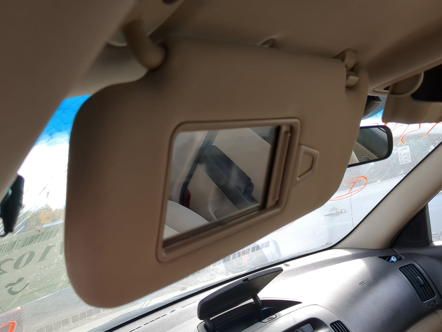 2007-2010 Hyundai Elantra Sun Visor Shade Replacement Driver Left Mirror Fits Fits 2007 2008 2009 2010 OEM Used Auto Parts -
