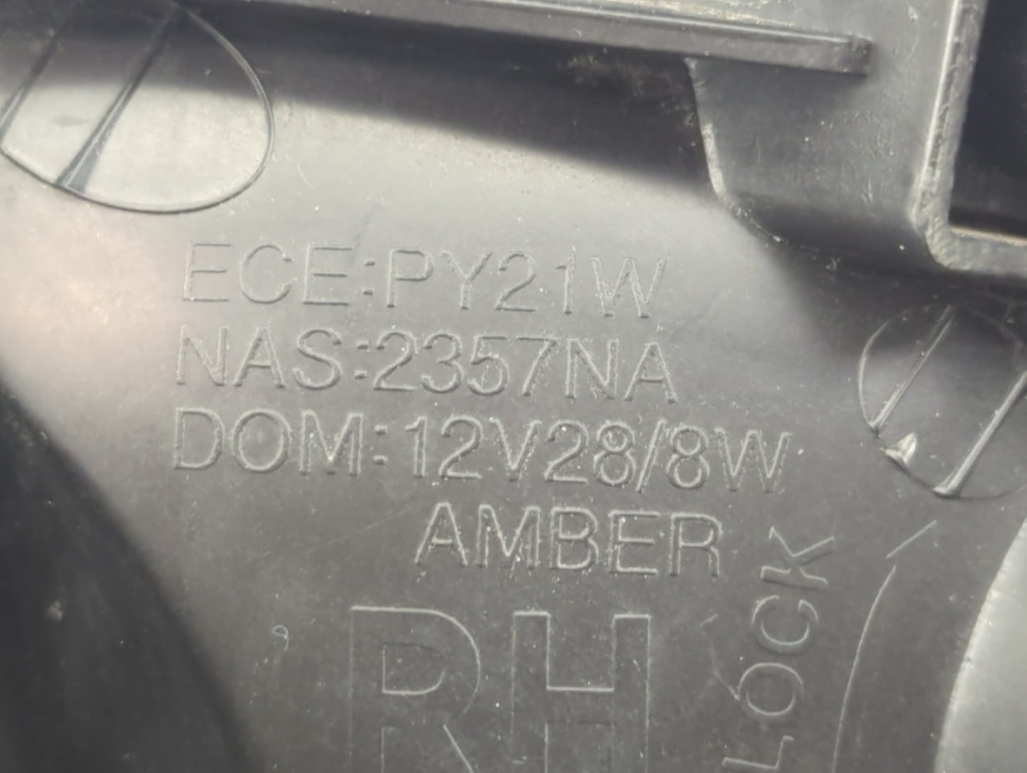 2007-2010 Hyundai Elantra Passenger Right Oem Head Light Headlight Lamp - Oemusedautoparts1.com