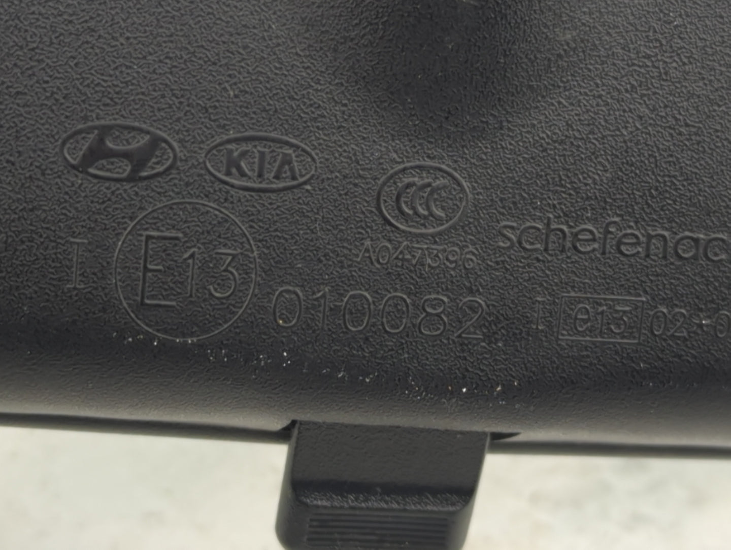 2001-2012 Hyundai Elantra Interior Rear View Mirror Replacement OEM Fits OEM Used Auto Parts - Oemusedautoparts1.com