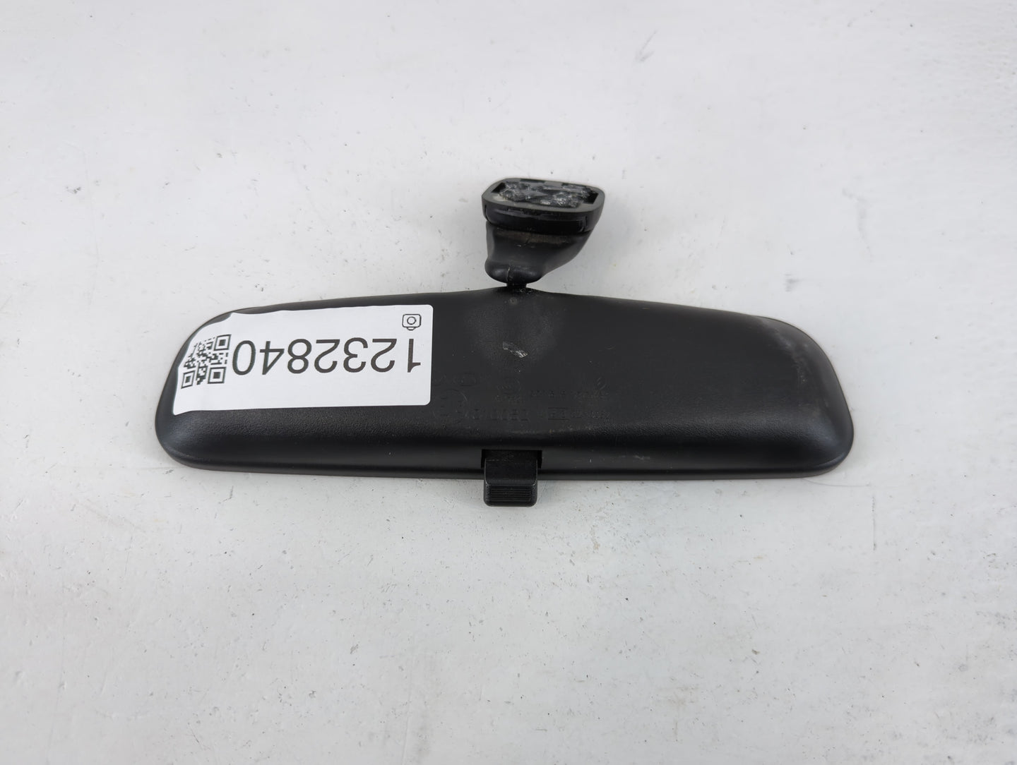 2001-2012 Hyundai Elantra Interior Rear View Mirror Replacement OEM P/N:E13010082 Fits OEM Used Auto Parts - Oemusedautopart