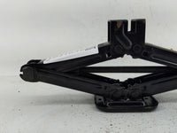 2007 Hyundai Elantra Spare Scissor Car Jack 1241645 - Oemusedautoparts1.com