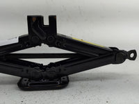 2007 Hyundai Elantra Spare Scissor Car Jack 1241645 - Oemusedautoparts1.com