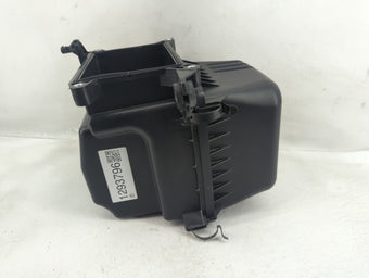 compare product 2007-2012 Hyundai Elantra Air Cleaner Intake-duct Hose Tube