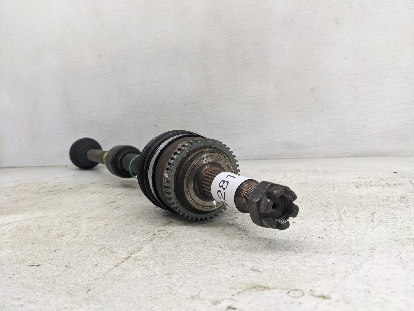 2007-2010 Hyundai Elantra Axle Shaft Front Driver Cv C/v - Oemusedautoparts1.com