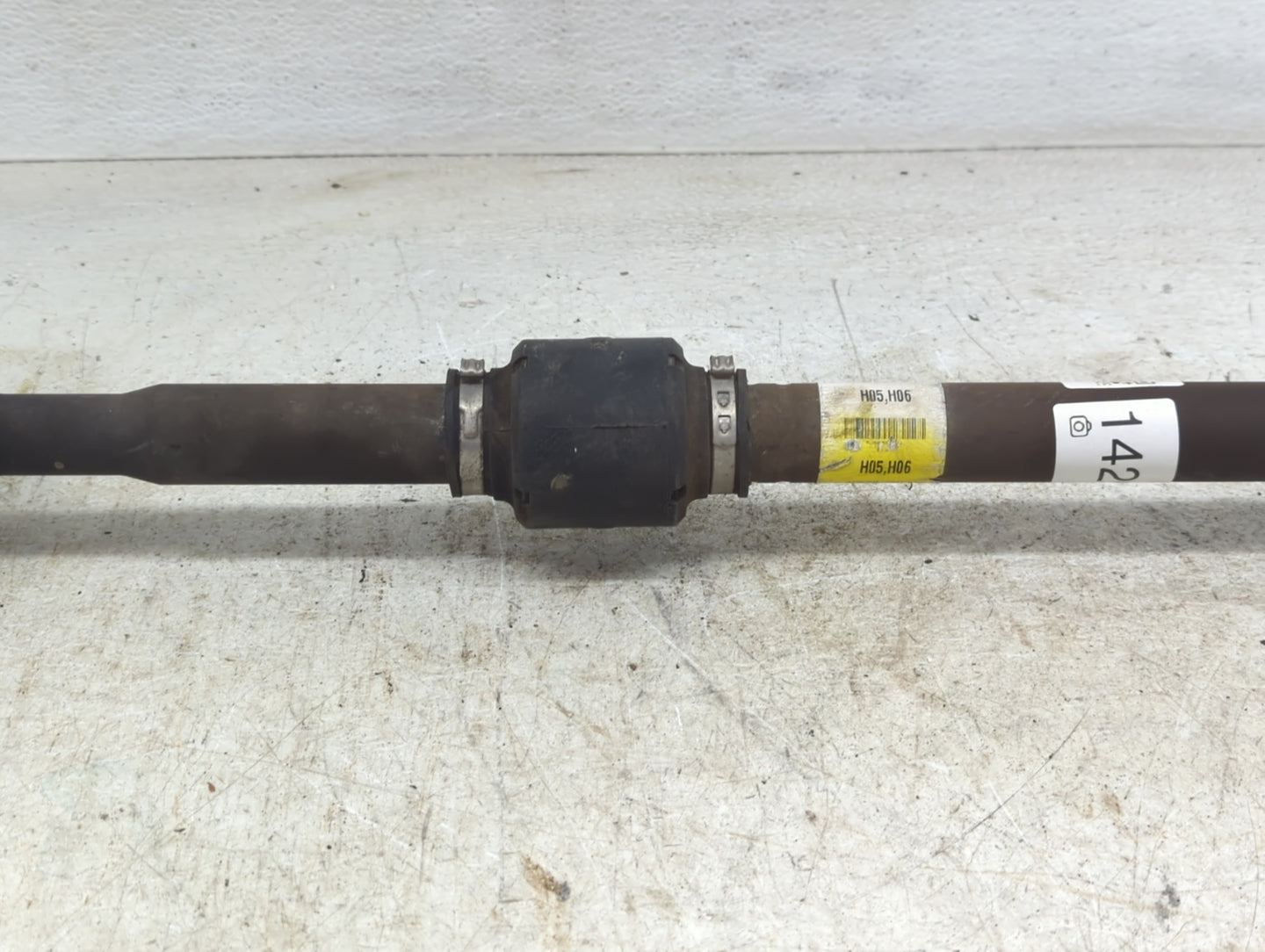 2007-2010 Hyundai Elantra Axle Shaft Front Passenger Cv C/v - Oemusedautoparts1.com