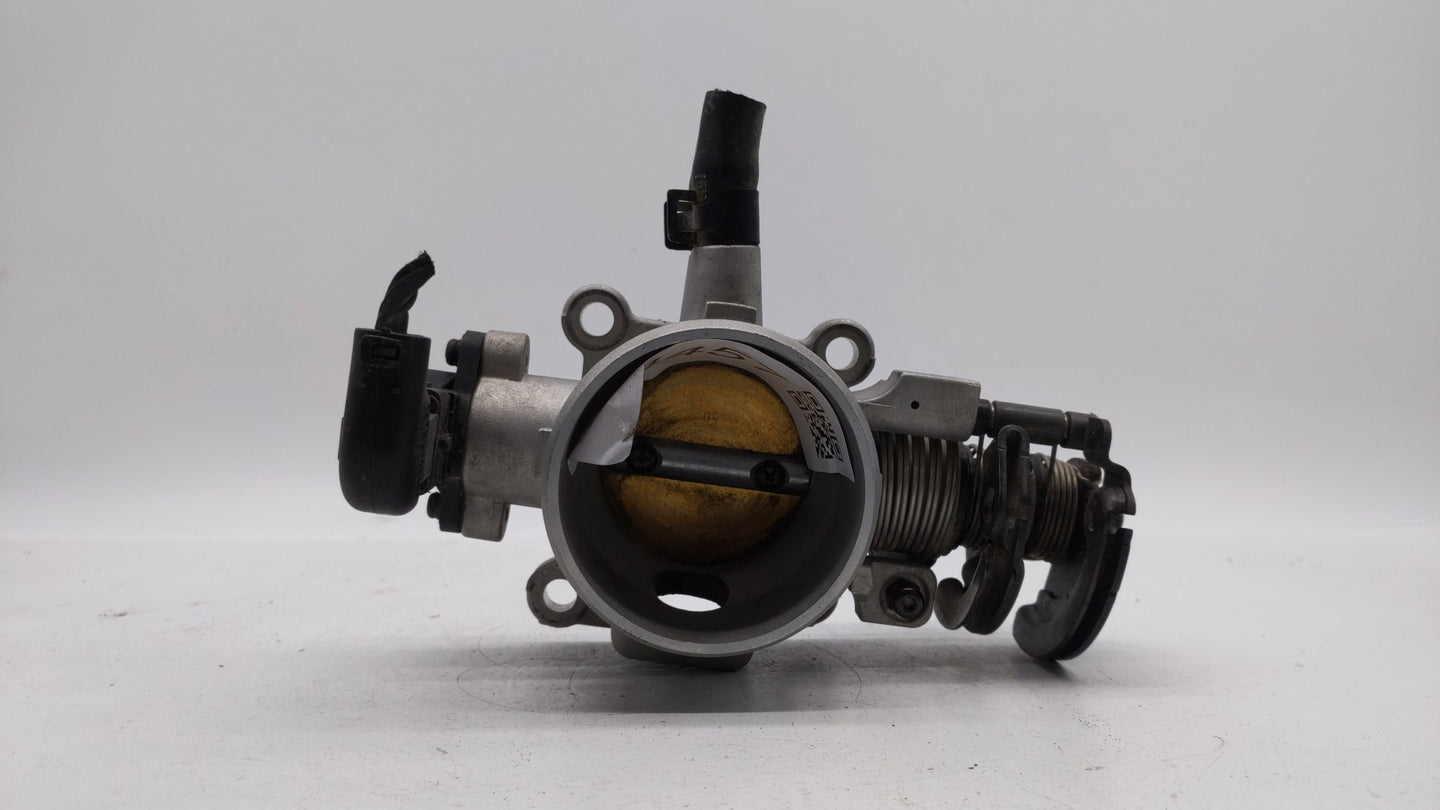 2007-2012 Hyundai Elantra Throttle Body P/N:55100-23950 35100-23950 Fits Fits 2007 2008 2009 2010 2011 2012 OEM Used Auto Pa