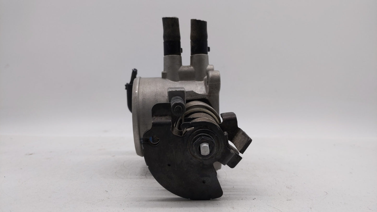 2007-2012 Hyundai Elantra Throttle Body P/N:55100-23950 35100-23950 Fits Fits 2007 2008 2009 2010 2011 2012 OEM Used Auto Pa