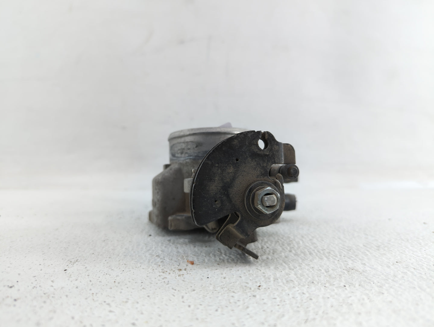 2007-2012 Hyundai Elantra Throttle Body P/N:35170-26910 Fits Fits 2007 2008 2009 2010 2011 2012 OEM Used Auto Parts - Oemuse