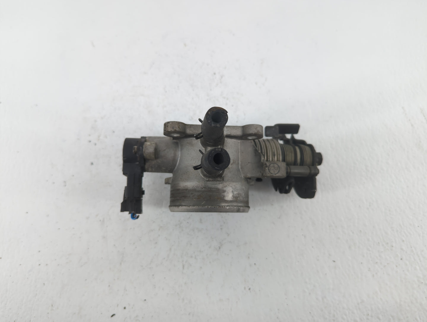 2007-2012 Hyundai Elantra Throttle Body P/N:35170-26910 55100-23950, 35100-23950 Fits Fits 2007 2008 2009 2010 2011 2012 OEM