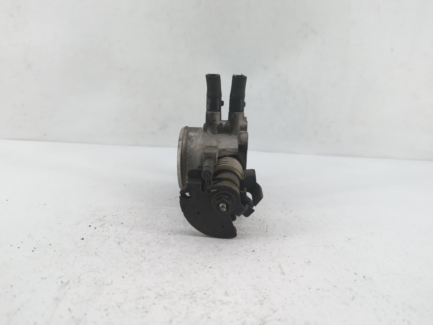 2007-2012 Hyundai Elantra Throttle Body P/N:35170-26910 55100-23950, 35100-23950 Fits Fits 2007 2008 2009 2010 2011 2012 OEM