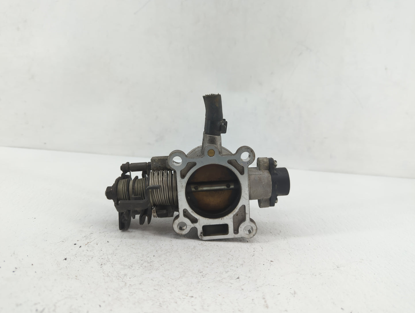 2007-2012 Hyundai Elantra Throttle Body P/N:35170-26910 55100-23950, 35100-23950 Fits Fits 2007 2008 2009 2010 2011 2012 OEM