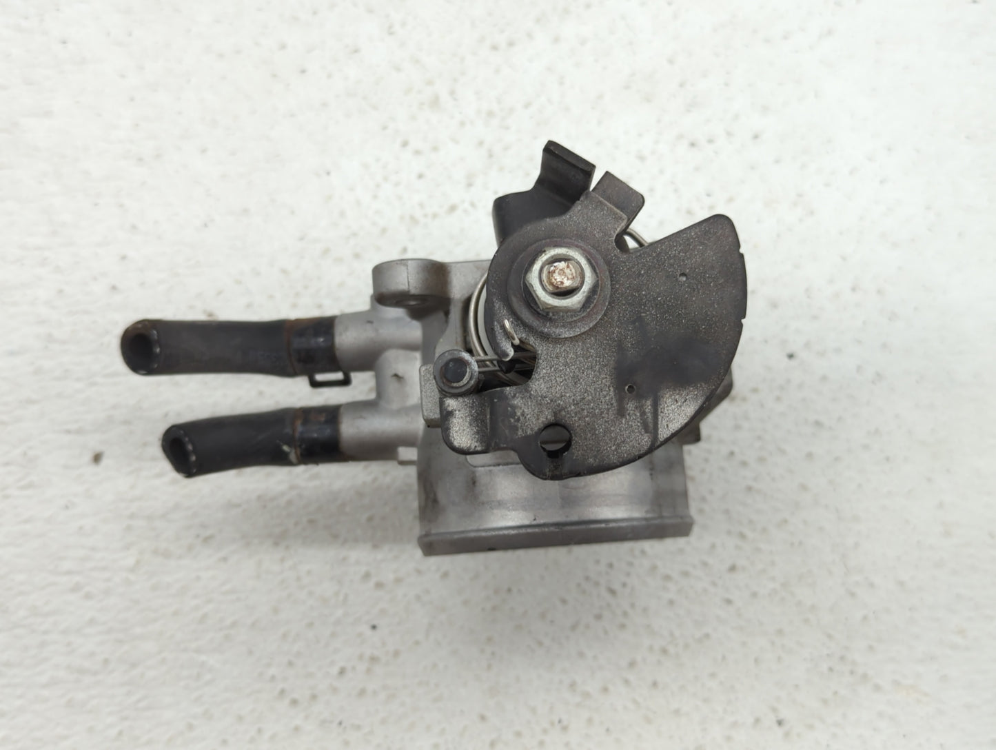 2007-2012 Hyundai Elantra Throttle Body P/N:35170-26910 55100-23950, 35100-23950 Fits Fits 2007 2008 2009 2010 2011 2012 OEM