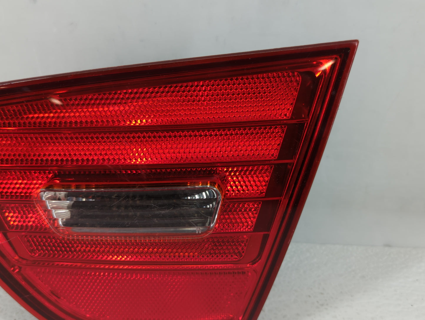 2007-2010 Hyundai Elantra Tail Light Assembly Passenger Right OEM P/N:92404-2H00 Fits Fits 2007 2008 2009 2010 OEM Used Auto