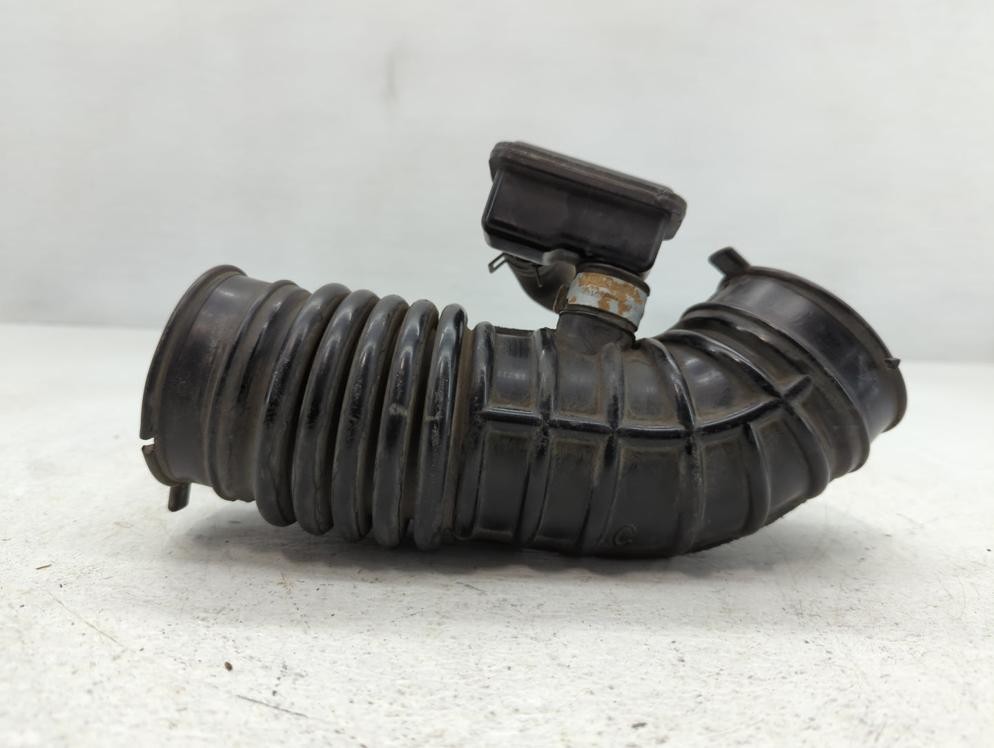 2007 Hyundai Elantra Air Cleaner Intake Duct Hose Tube - Oemusedautoparts1.com