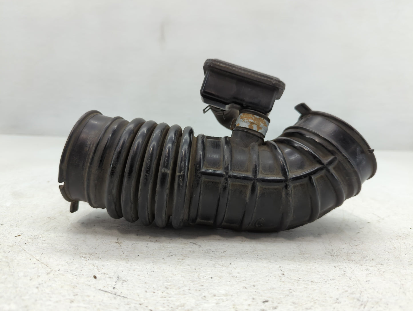 2007 Hyundai Elantra Air Cleaner Intake Duct Hose Tube - Oemusedautoparts1.com