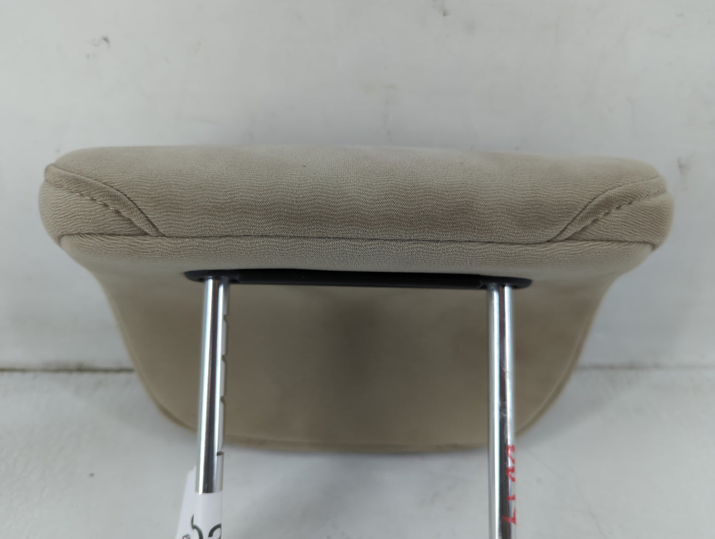 2007-2010 Hyundai Elantra Headrest Head Rest Front Driver Passenger Seat Fits Fits 2007 2008 2009 2010 OEM Used Auto Parts -