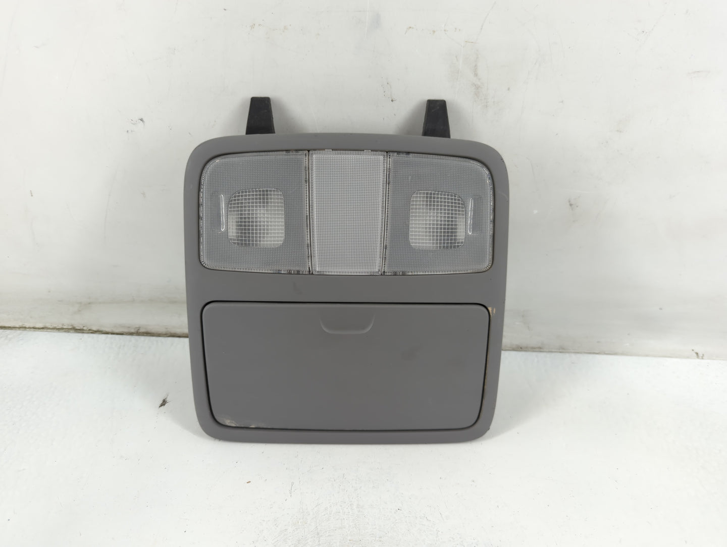 2007 Hyundai Elantra Overhead Roof Console - Oemusedautoparts1.com