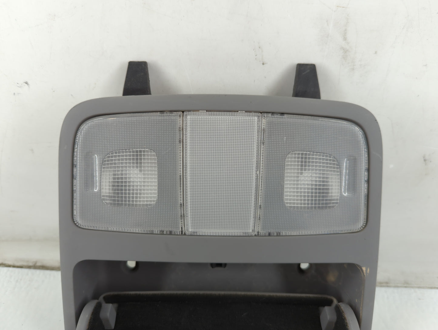 2007 Hyundai Elantra Overhead Roof Console - Oemusedautoparts1.com