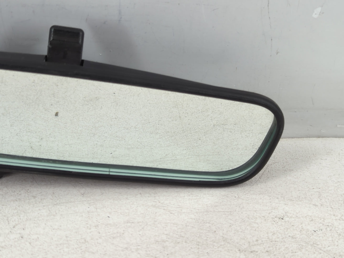 2001-2012 Hyundai Elantra Interior Rear View Mirror Replacement OEM P/N:E13010082 Fits OEM Used Auto Parts - Oemusedautopart