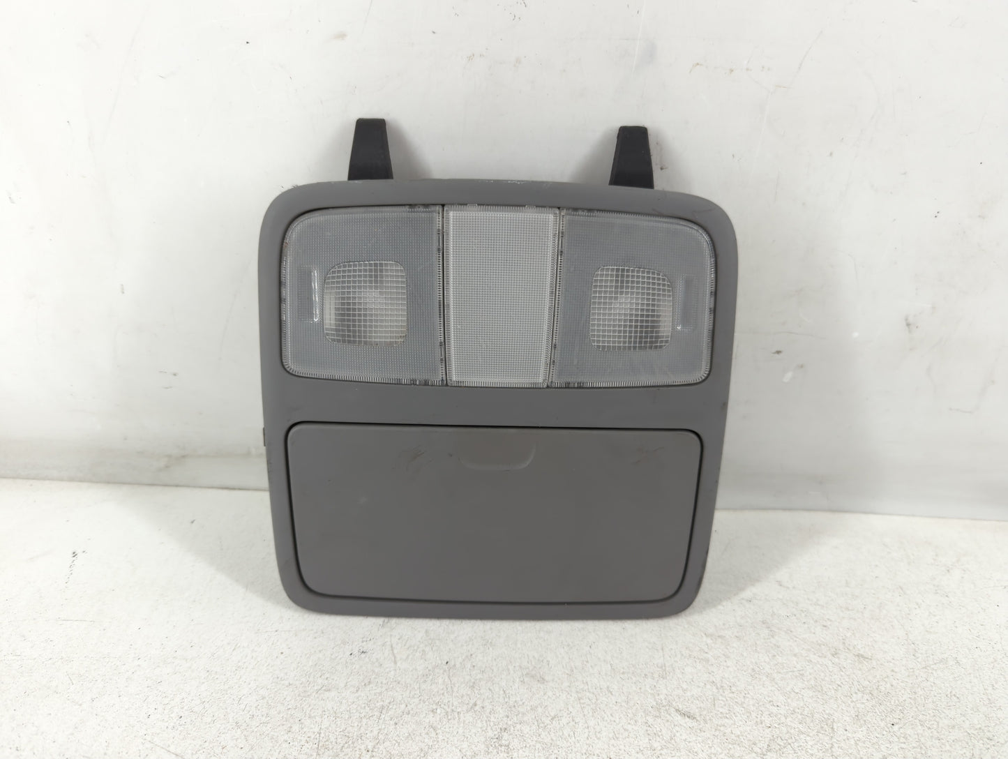 2007 Hyundai Elantra Overhead Roof Console - Oemusedautoparts1.com