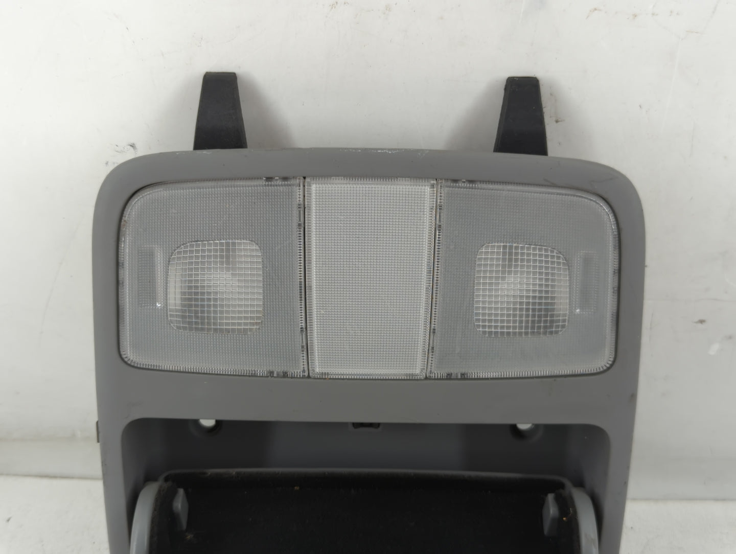 2007 Hyundai Elantra Overhead Roof Console - Oemusedautoparts1.com