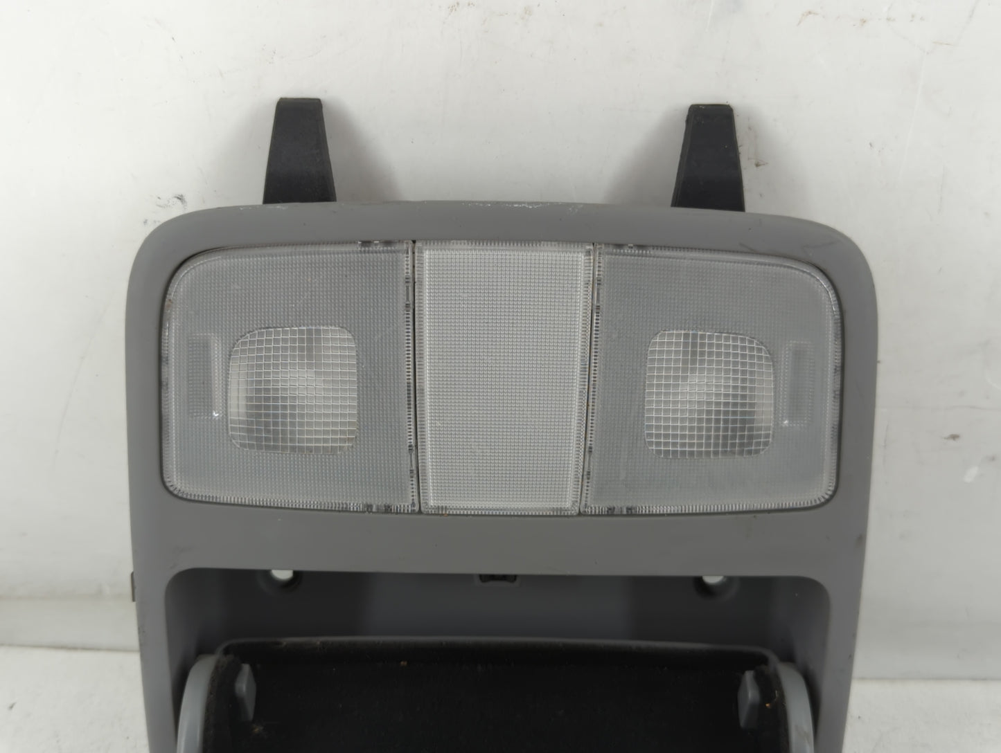 2007 Hyundai Elantra Overhead Roof Console - Oemusedautoparts1.com