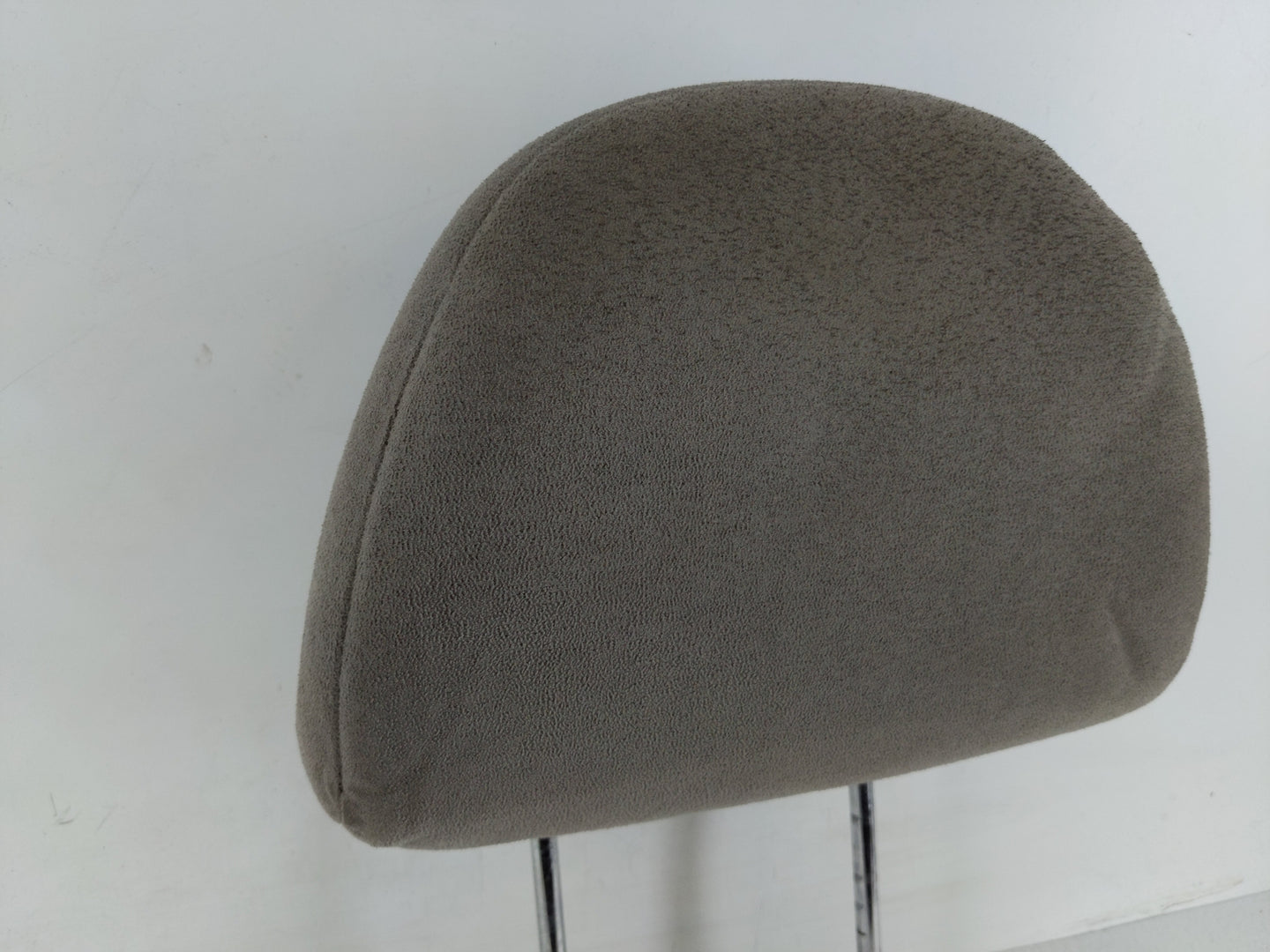 2007-2010 Hyundai Entourage Headrest Head Rest Front Driver Passenger Seat Fits Fits 2007 2008 2009 2010 OEM Used Auto Parts