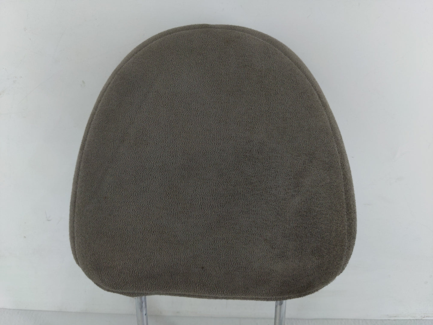 2007-2010 Hyundai Entourage Headrest Head Rest Front Driver Passenger Seat Fits Fits 2007 2008 2009 2010 OEM Used Auto Parts