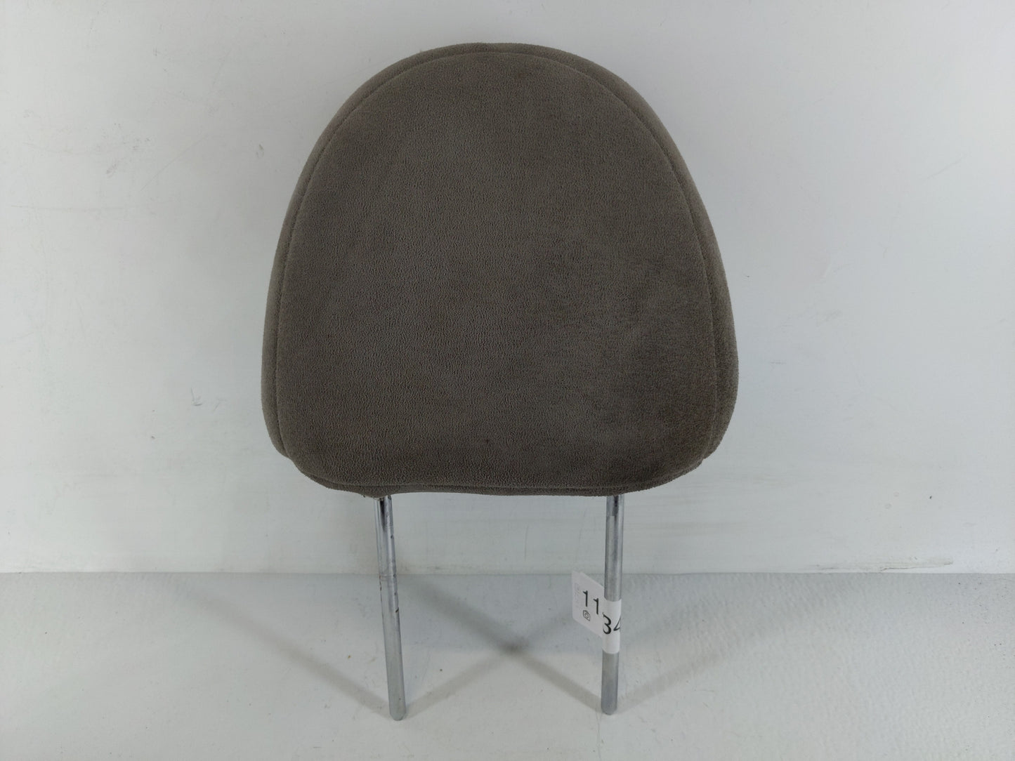 2007-2010 Hyundai Entourage Headrest Head Rest Front Driver Passenger Seat Fits Fits 2007 2008 2009 2010 OEM Used Auto Parts