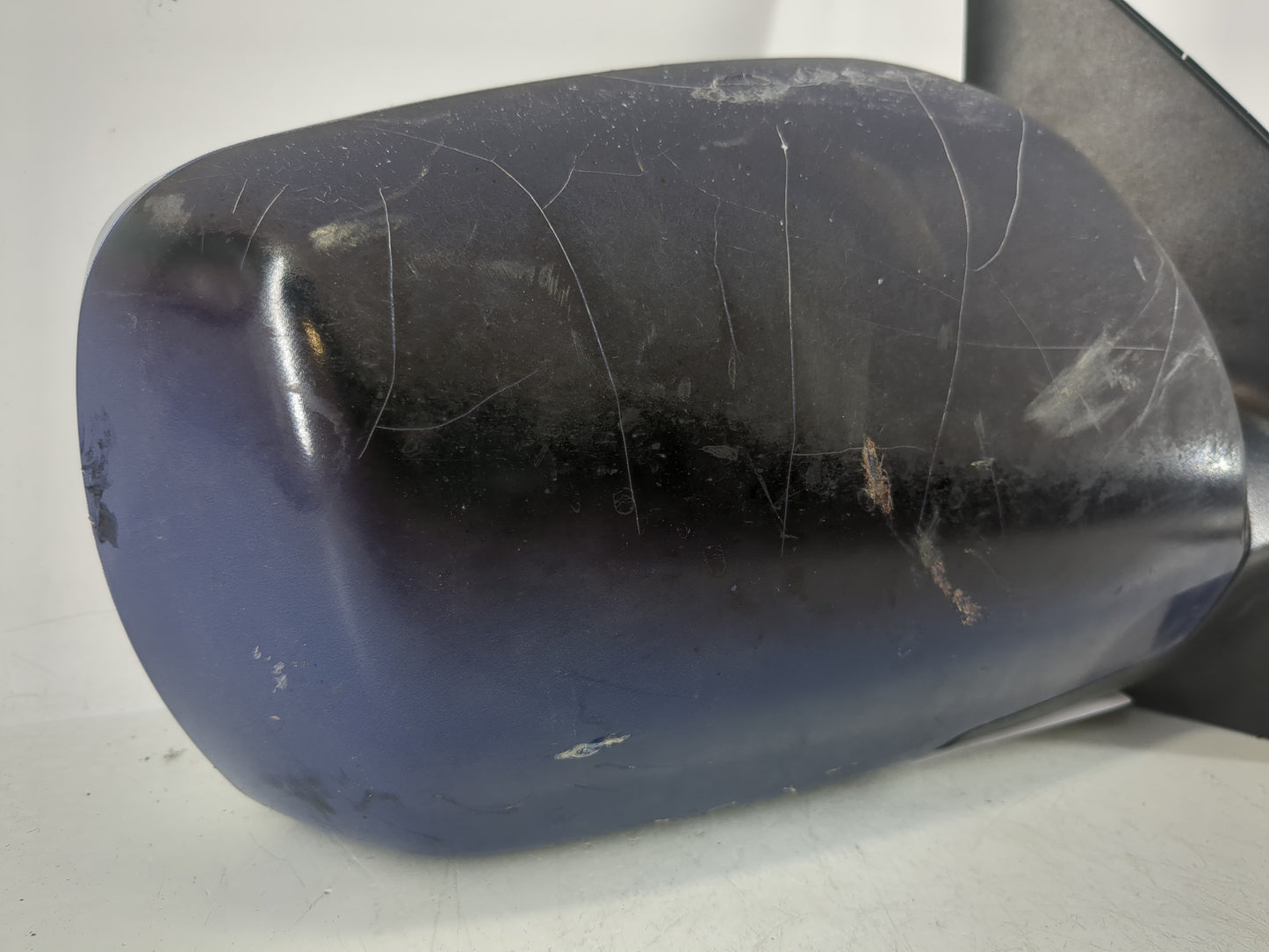 2007-2010 Hyundai Entourage Passenger Side View Mirror - Right Door Mirror OEM Used - Oemusedautoparts1.com