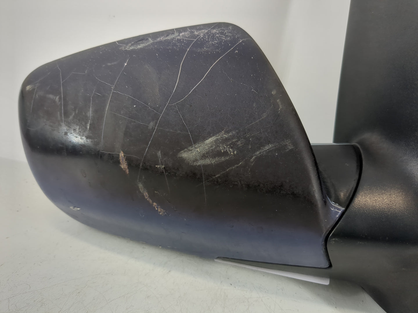 2007-2010 Hyundai Entourage Passenger Side View Mirror - Right Door Mirror OEM Used - Oemusedautoparts1.com
