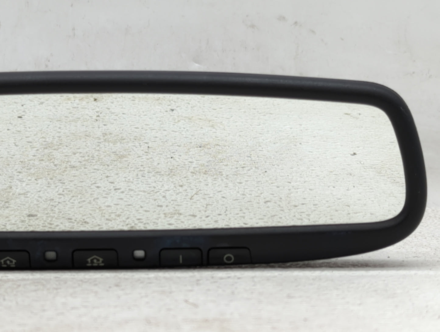 2007 Hyundai Entourage Interior Rear View Mirror Replacement OEM Fits OEM Used Auto Parts - Oemusedautoparts1.com
