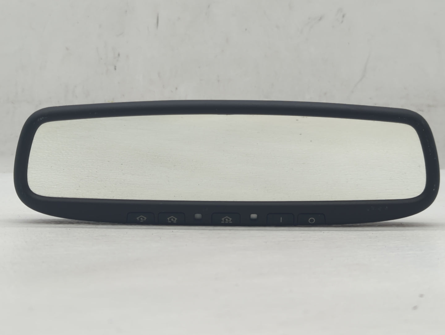 2007 Hyundai Entourage Interior Rear View Mirror Replacement OEM P/N:E11015894 Fits OEM Used Auto Parts - Oemusedautoparts1.