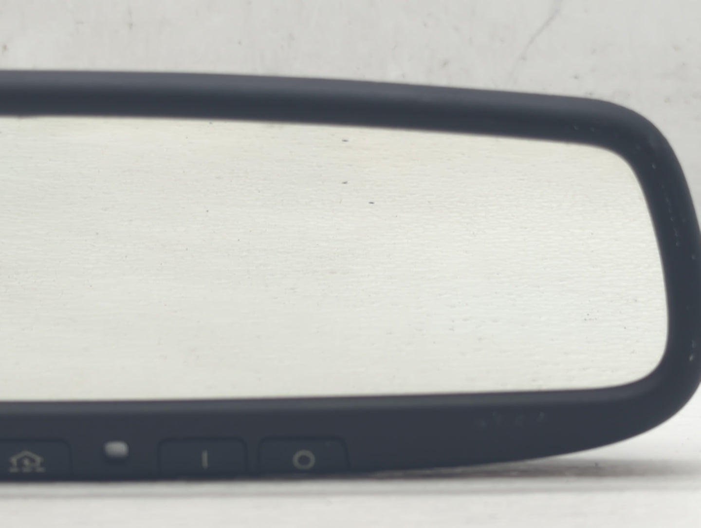 2007 Hyundai Entourage Interior Rear View Mirror Replacement OEM P/N:E11015894 Fits OEM Used Auto Parts - Oemusedautoparts1.