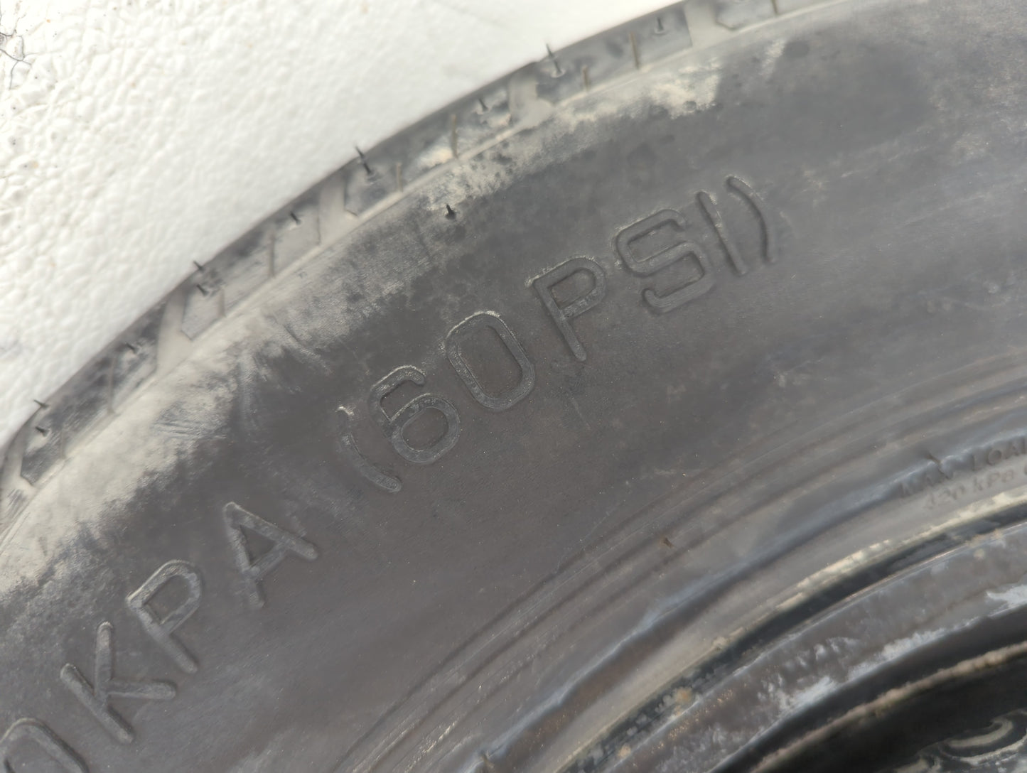 2007-2020 Hyundai Santa Fe Spare Donut Tire Wheel Rim Oem - Oemusedautoparts1.com