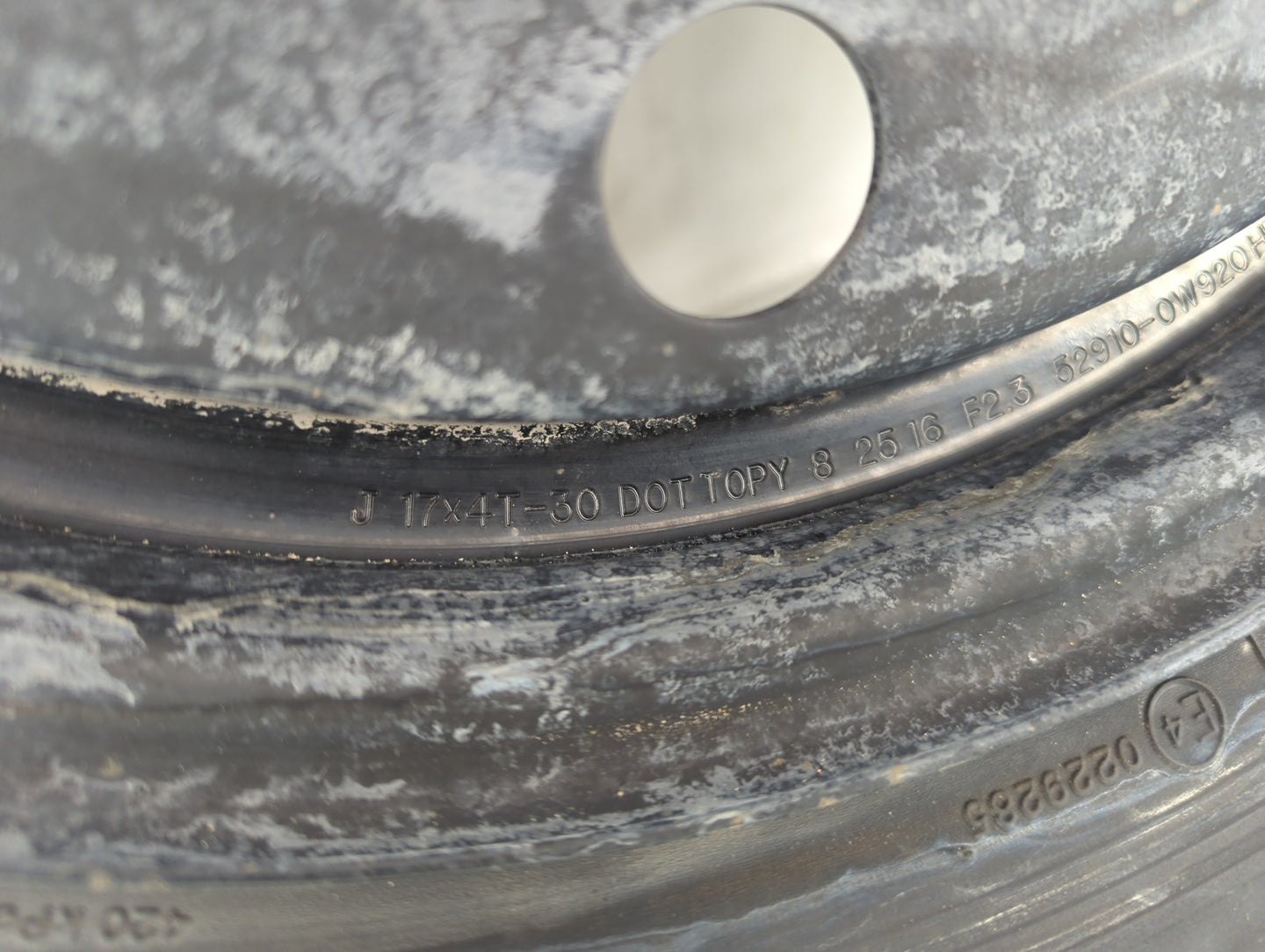 2007-2020 Hyundai Santa Fe Spare Donut Tire Wheel Rim Oem - Oemusedautoparts1.com