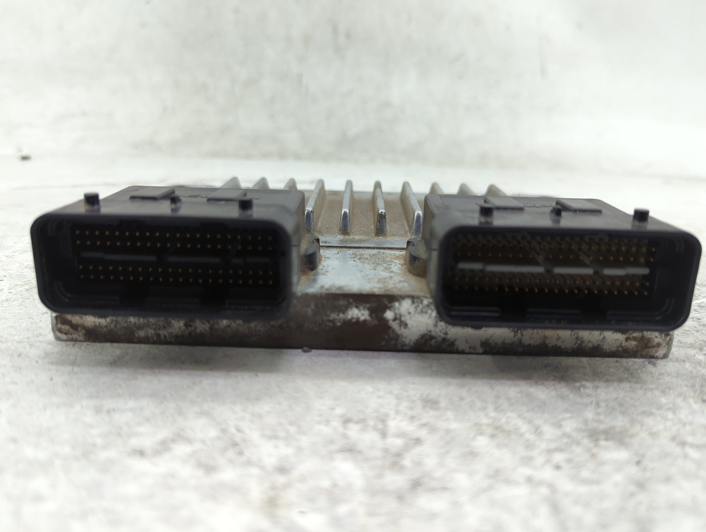 2007-2009 Hyundai Santa Fe PCM Engine Control Computer ECU ECM PCU OEM P/N:39109-3E330 Fits Fits 2007 2008 2009 OEM Used Aut