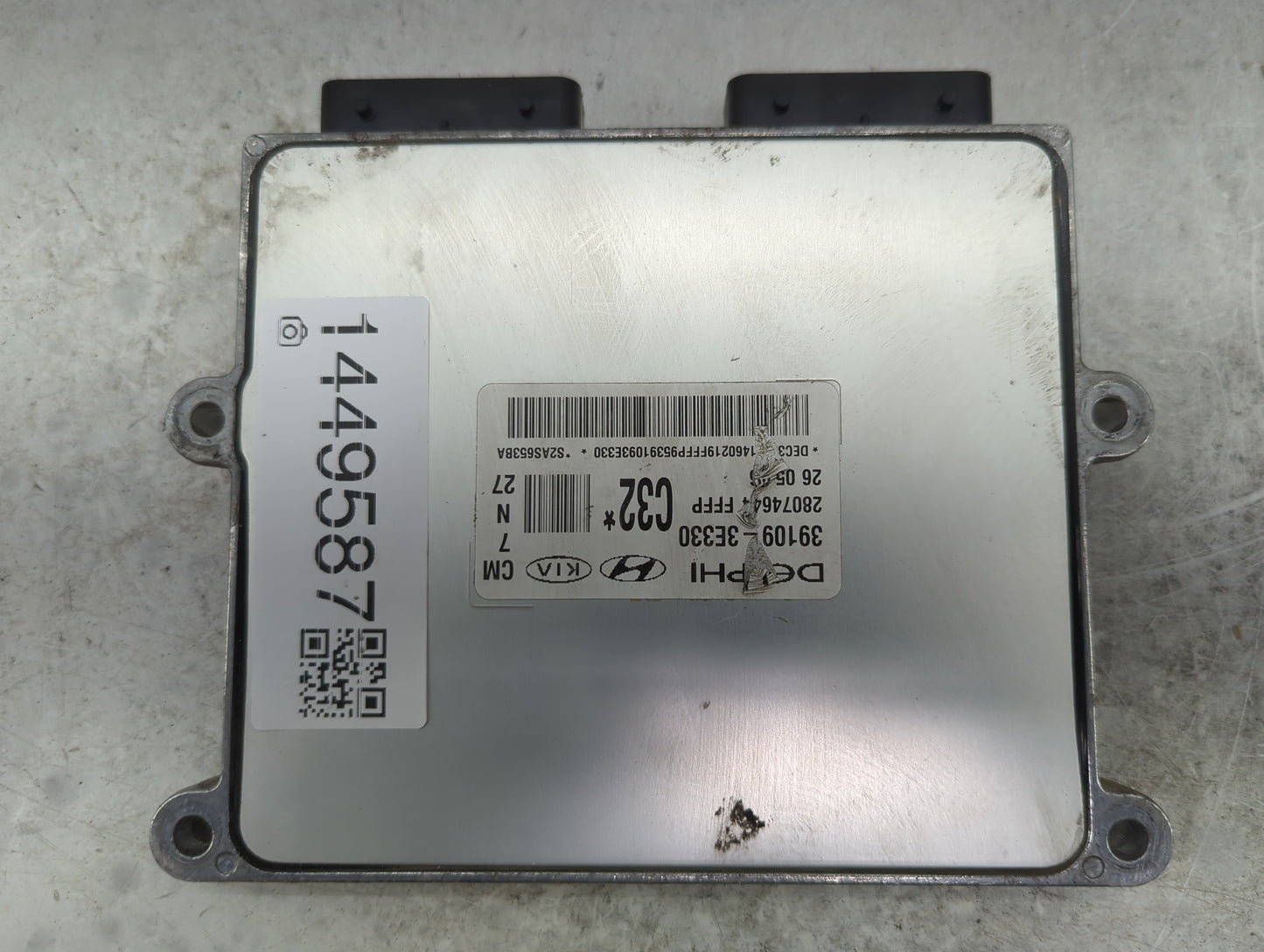 2007-2009 Hyundai Santa Fe PCM Engine Control Computer ECU ECM PCU OEM P/N:39109-3E330 Fits Fits 2007 2008 2009 OEM Used Aut