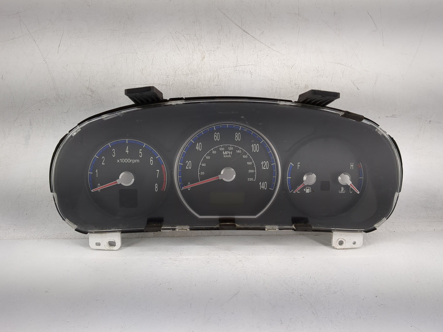 2007 Hyundai Santa Fe Instrument Cluster Speedometer Gauges P/N:94001-2B230 11000-847401U Miles: Fits OEM Used Auto Parts - 
