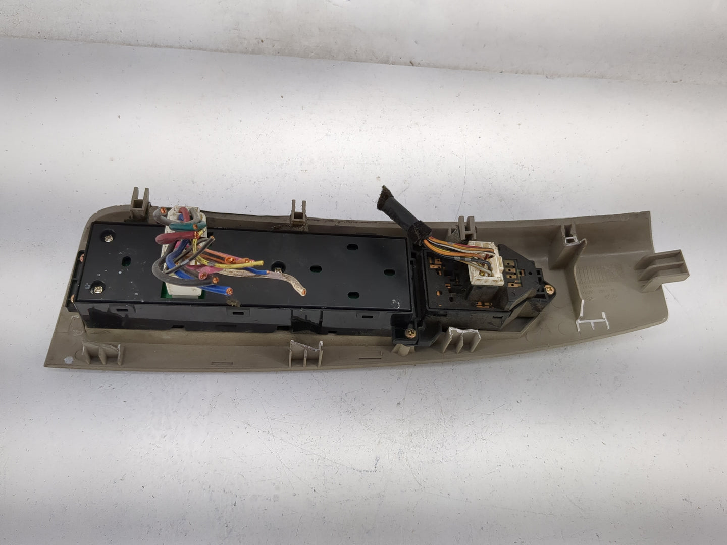 2010-2012 Hyundai Santa Fe Master Power Window Switch Replacement Driver Side Left P/N:371490-1110 Fits Fits 2010 2011 2012 