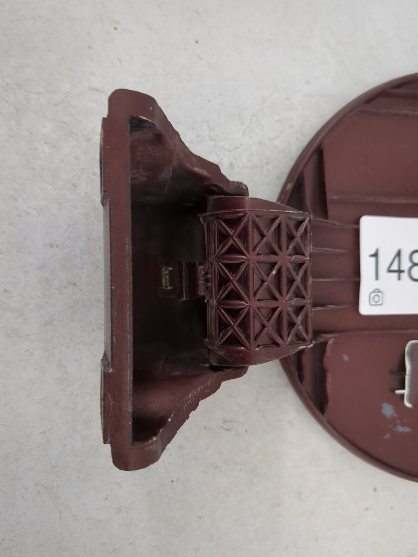 2007 Hyundai Santa Fe Fuel Tank Door Lid Gas Tank Maroon - Oemusedautoparts1.com