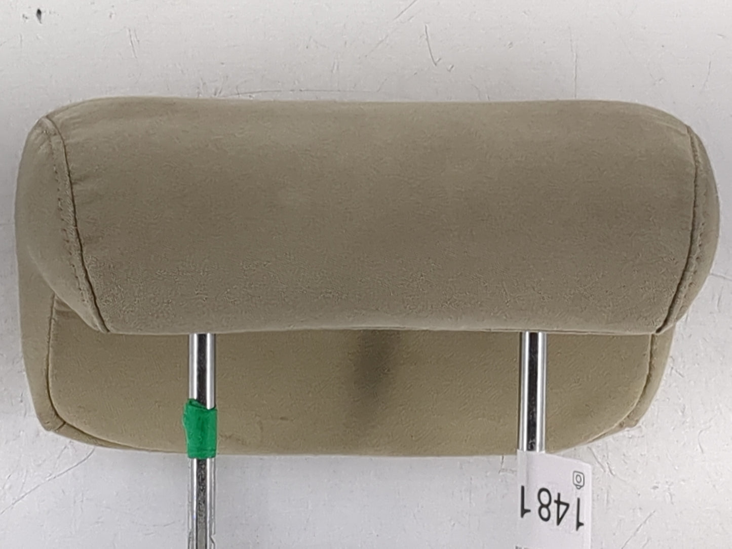 2007 Hyundai Santa Fe Headrest Head Rest Rear Seat Fits OEM Used Auto Parts - Oemusedautoparts1.com
