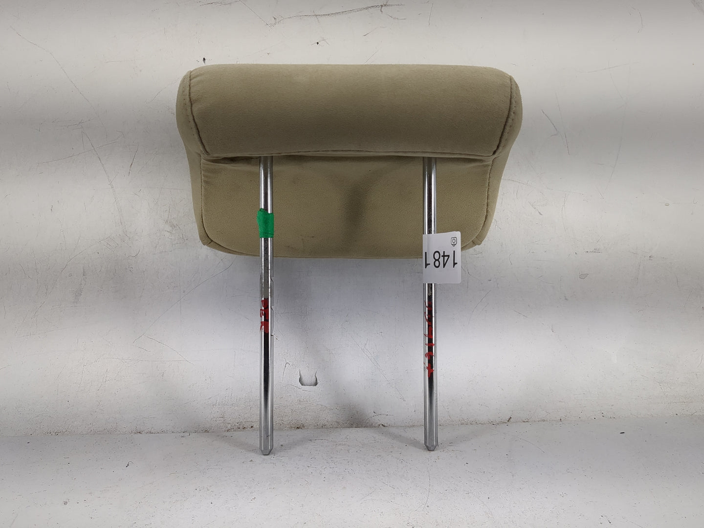 2007 Hyundai Santa Fe Headrest Head Rest Rear Seat Fits OEM Used Auto Parts - Oemusedautoparts1.com
