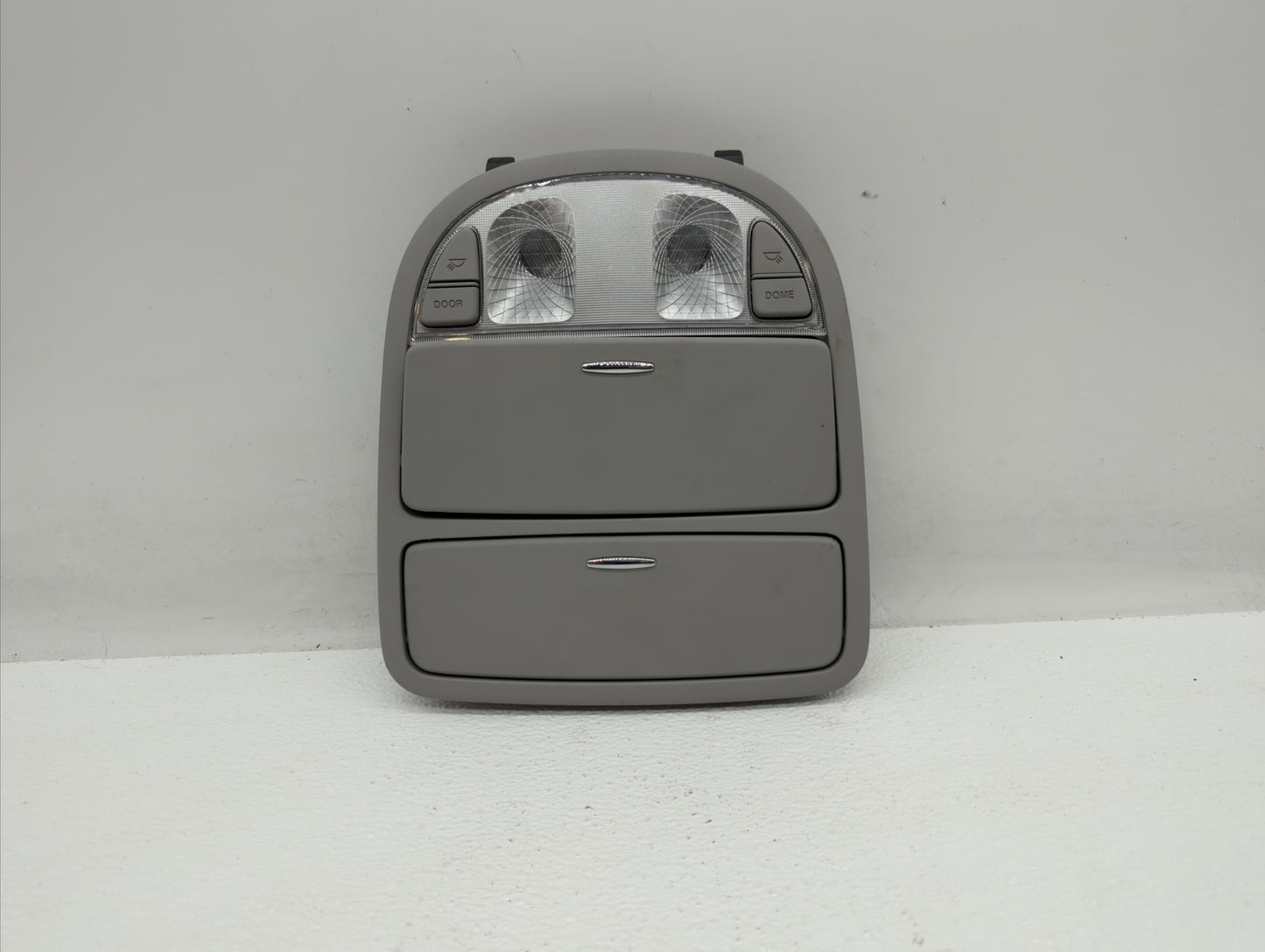 2007 Hyundai Santa Fe Overhead Roof Console - Oemusedautoparts1.com