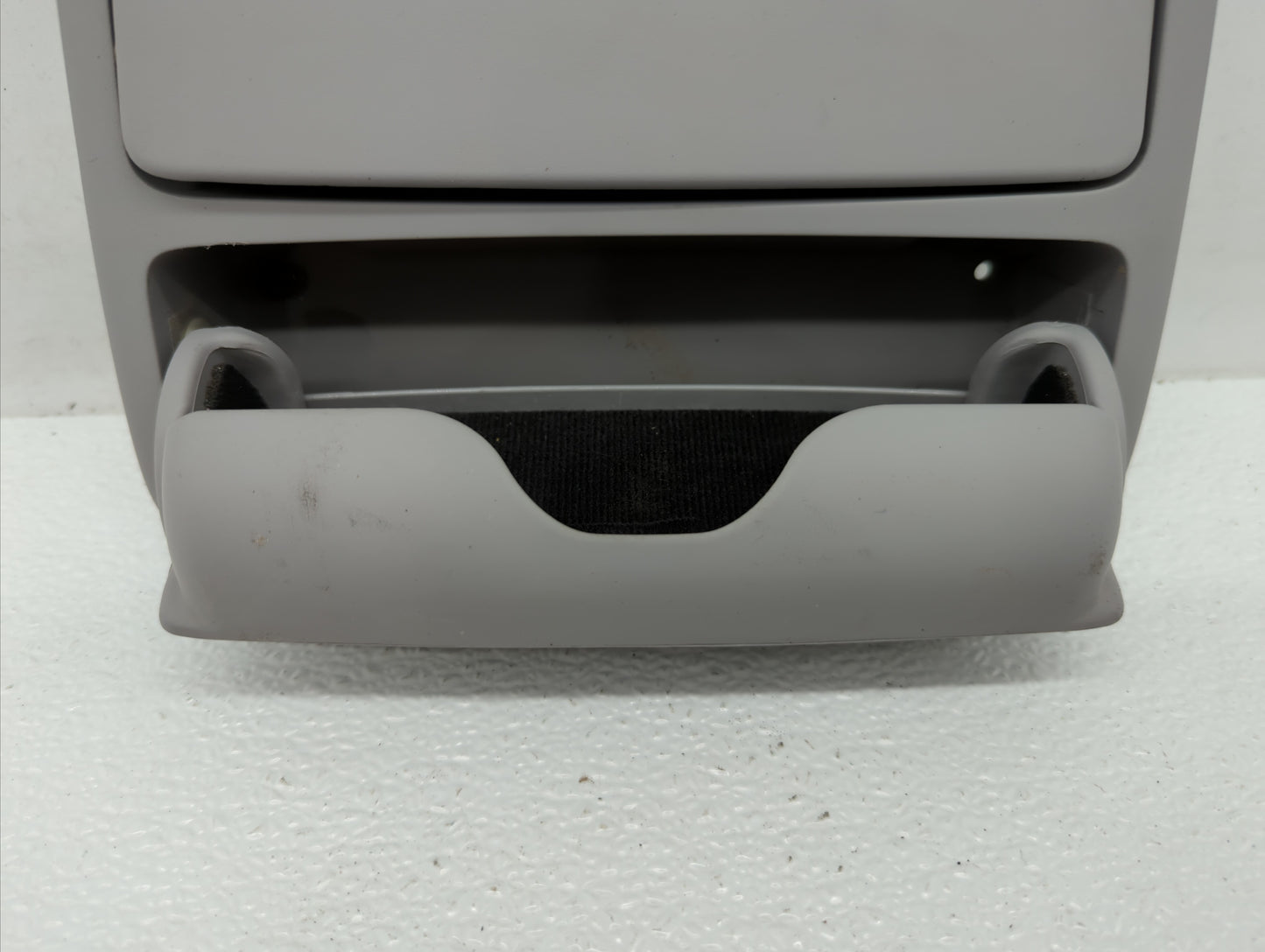 2007 Hyundai Santa Fe Overhead Roof Console - Oemusedautoparts1.com
