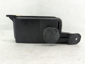 2007 Hyundai Santa Fe Radiator Coolant Overflow Expansion Tank Bottle - Oemusedautoparts1.com