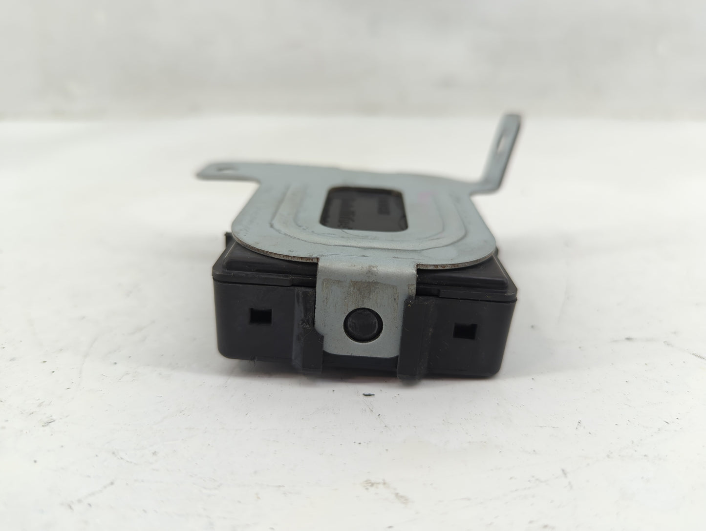 2007-2009 Hyundai Santa Fe Body Control Module Bcm Inner Cabin Fuse Box - Oemusedautoparts1.com